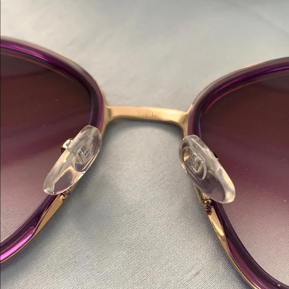 NWT ETRO Violet elegant sunglasses w/case